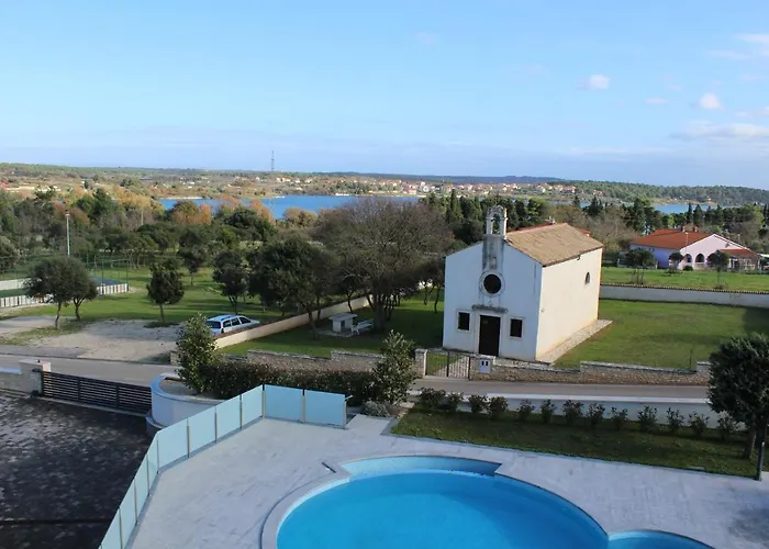Uwe Lejlighedshotel 4*